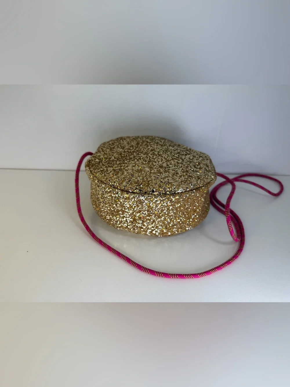 Crewcuts Gold Glitter Heart-Eyes Emoji Mini Crossbody 😍